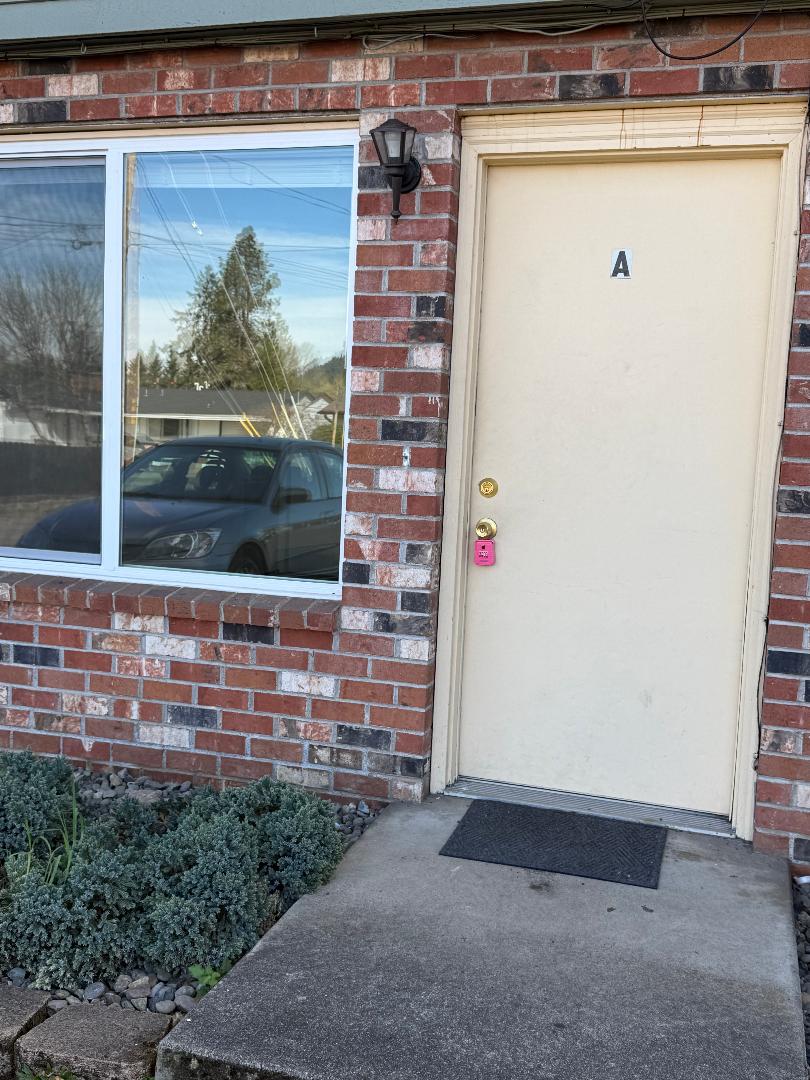 577 West Berdine Street - Unit A