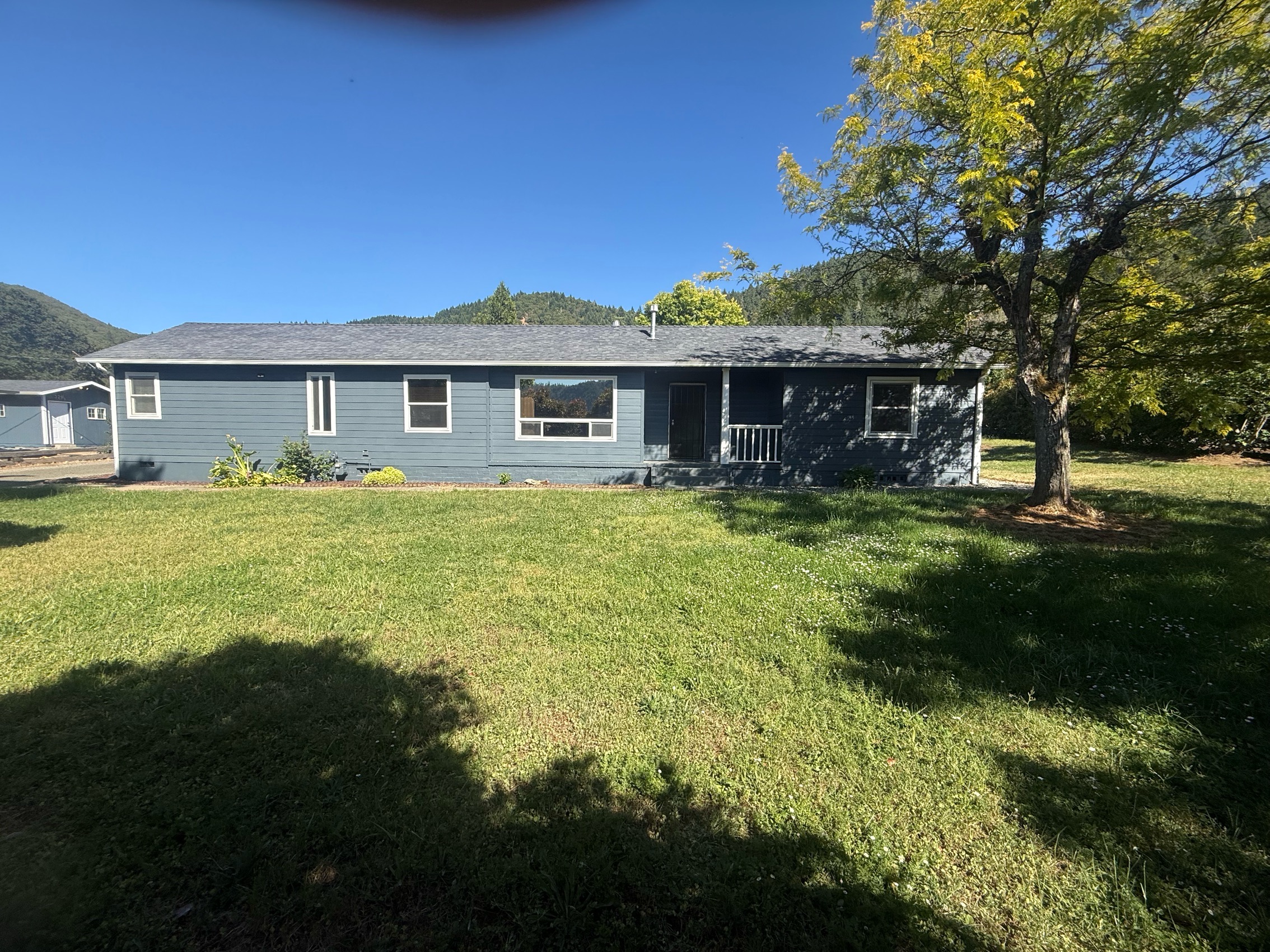329 Gael Lane